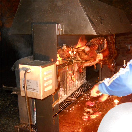 Lamm grillen am spiess